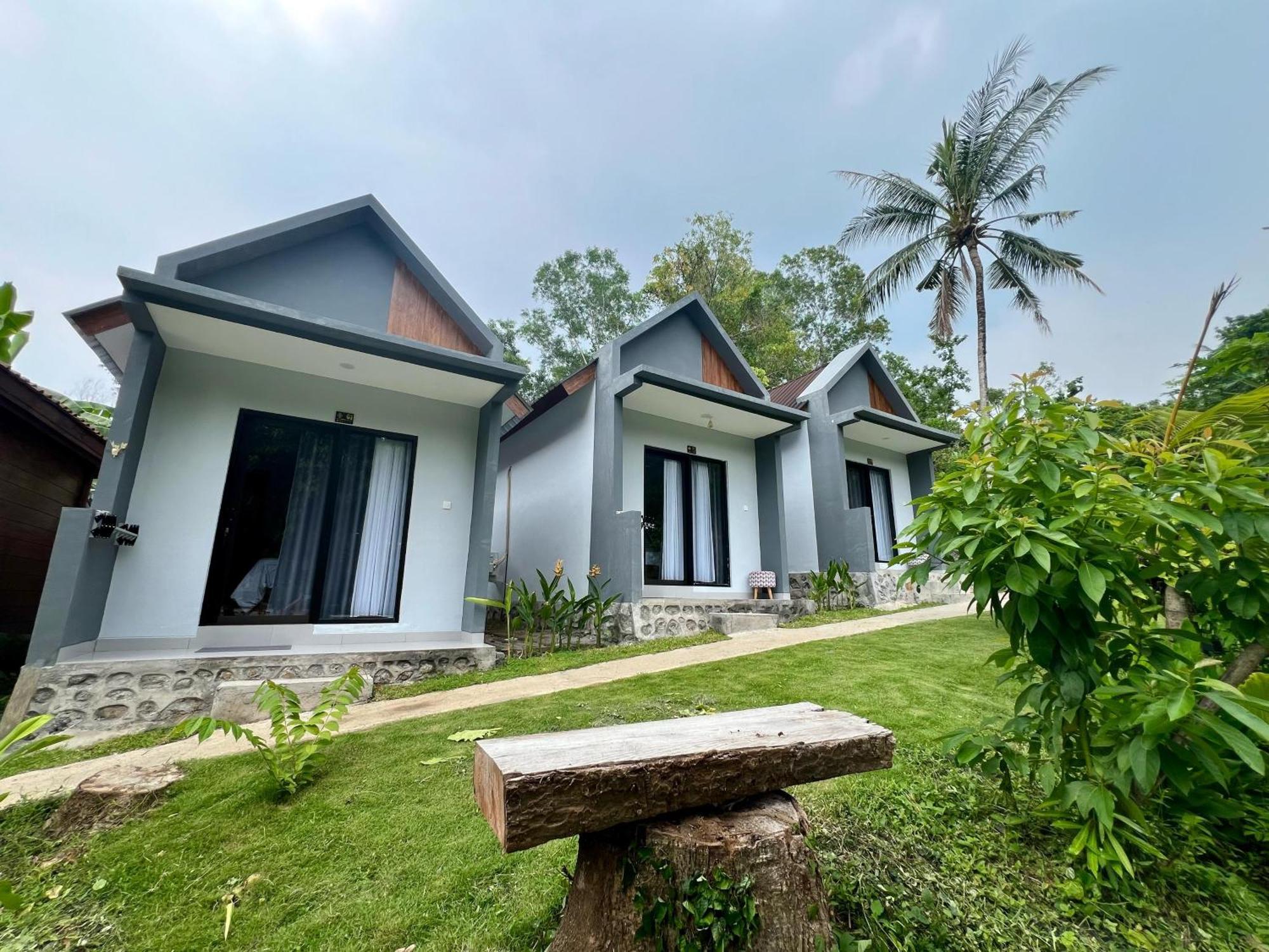 Makarma Resort Lombok Senggigi Esterno foto