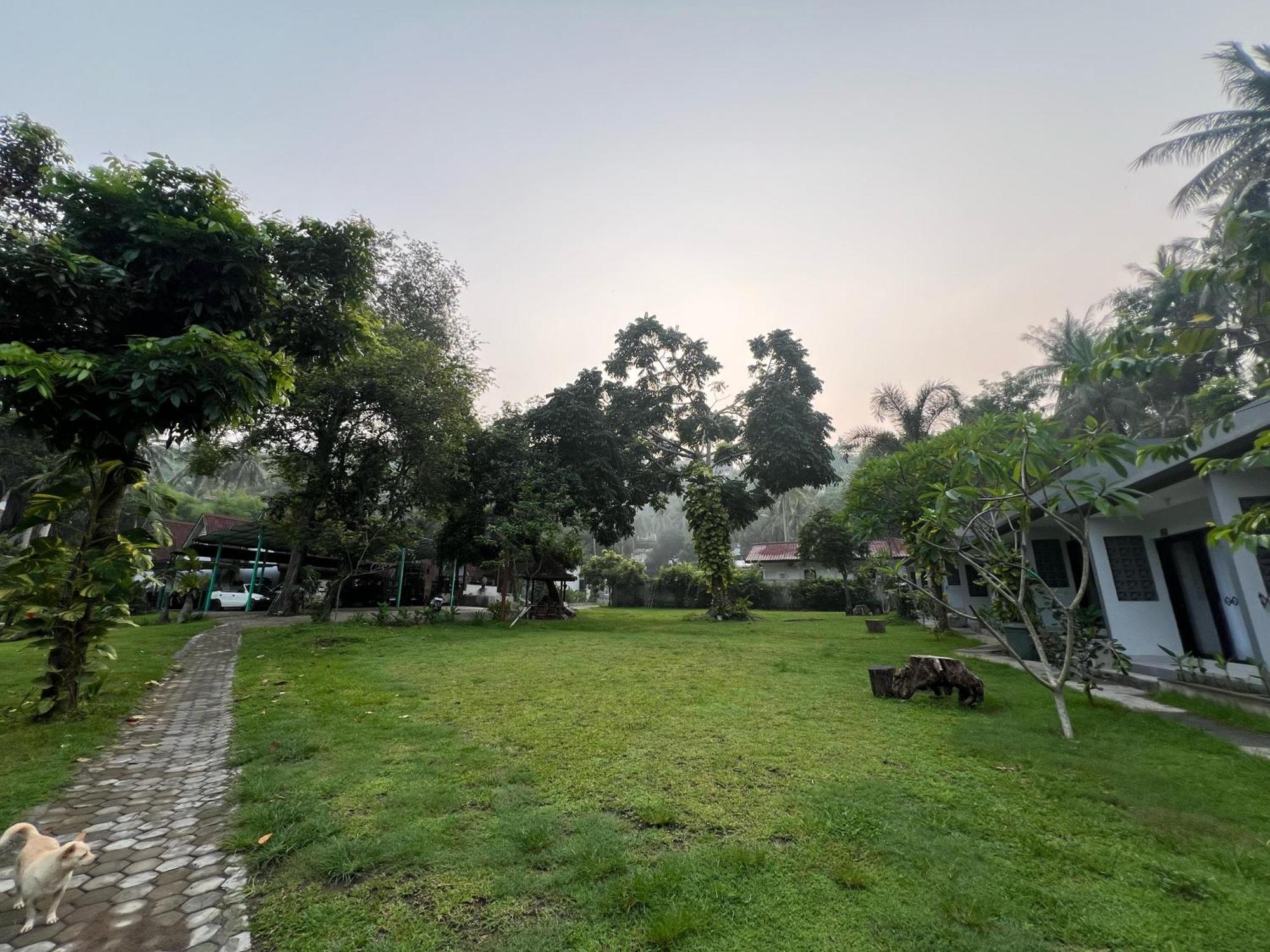 Makarma Resort Lombok Senggigi Esterno foto