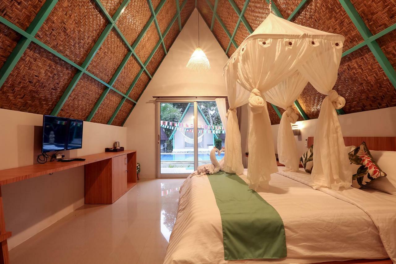 Makarma Resort Lombok Senggigi Esterno foto