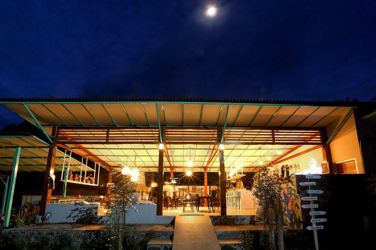 Makarma Resort Lombok Senggigi Esterno foto