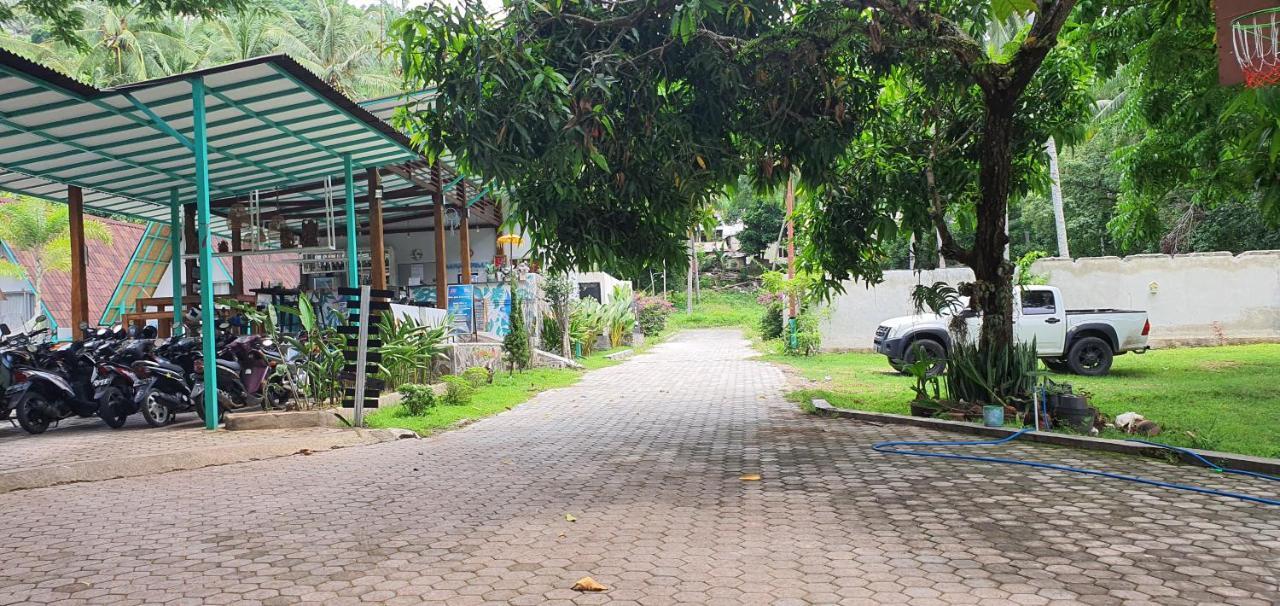 Makarma Resort Lombok Senggigi Esterno foto